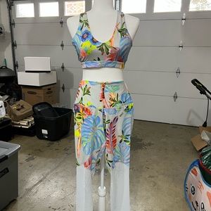 Nike “Rio” print yoga pants and sports bra set